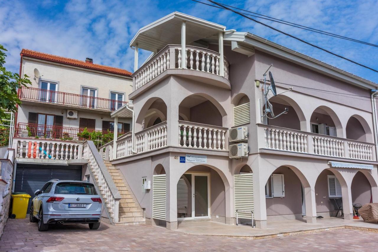 Apartments Mirela Crikvenica Extérieur photo